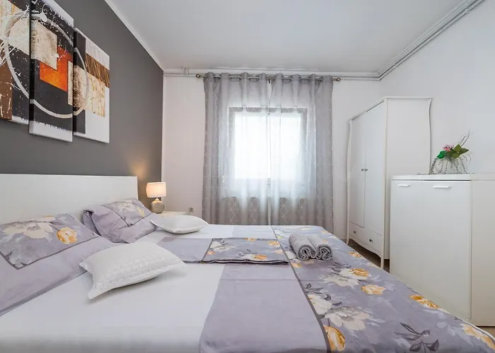 Apartments Silver